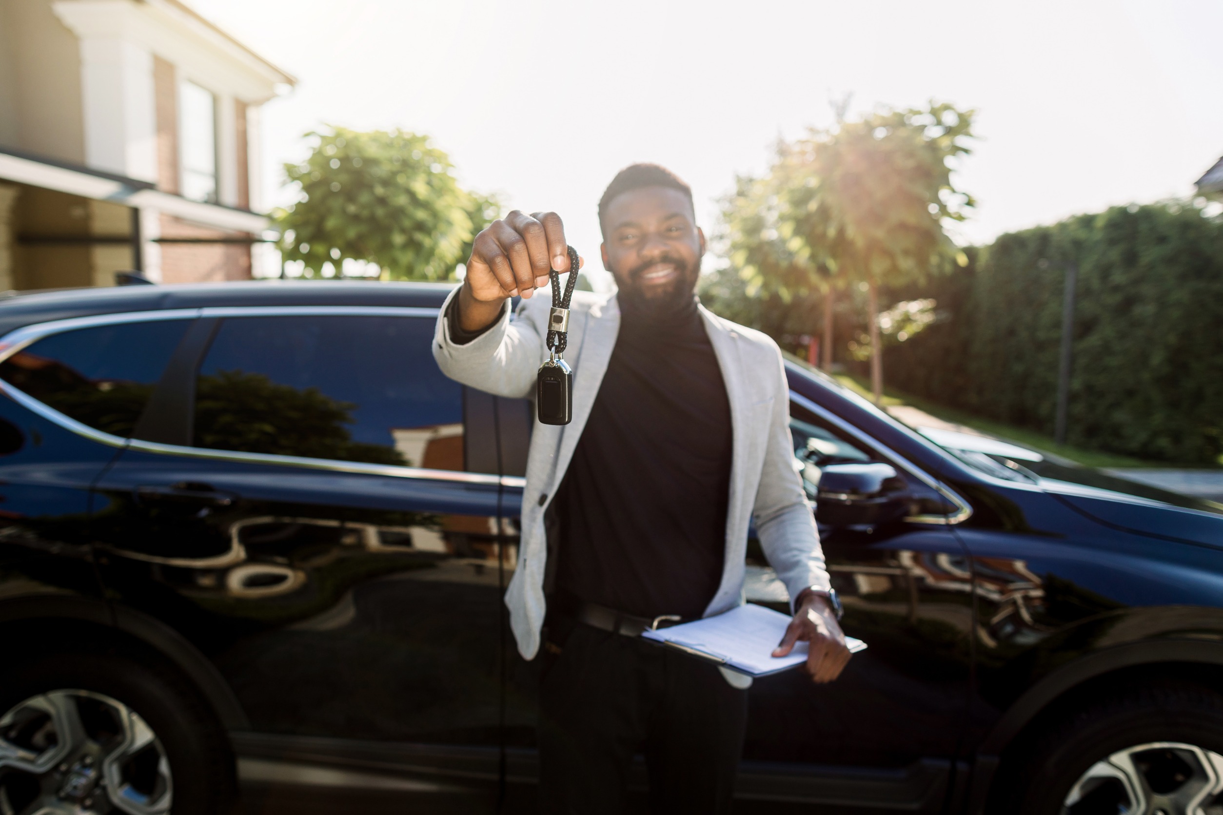 title-serv-man-car